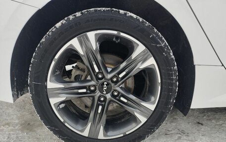 KIA K5, 2023 год, 3 658 000 рублей, 15 фотография