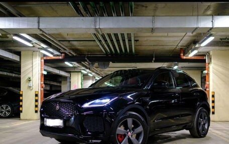 Jaguar E-Pace, 2017 год, 3 100 000 рублей, 1 фотография