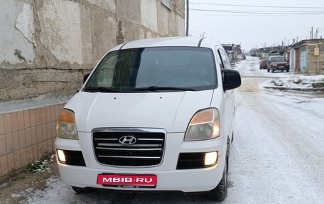 Hyundai Starex I рестайлинг, 2007 год, 700 000 рублей, 1 фотография