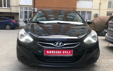 Hyundai i40 I рестайлинг, 2014 год, 800 000 рублей, 1 фотография