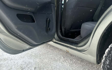 Nissan Almera, 2005 год, 275 000 рублей, 16 фотография