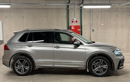 Volkswagen Tiguan II, 2018 год, 2 870 000 рублей, 3 фотография