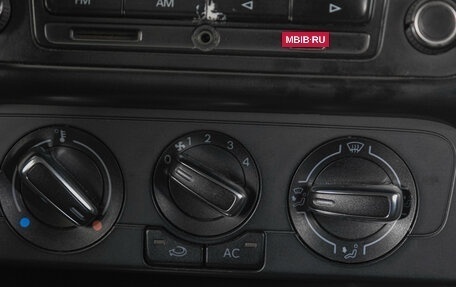 Volkswagen Polo VI (EU Market), 2011 год, 699 000 рублей, 19 фотография