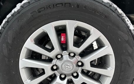 Toyota Land Cruiser Prado 150 рестайлинг 2, 2017 год, 5 000 000 рублей, 5 фотография