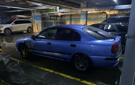 Mitsubishi Carisma I, 2000 год, 499 999 рублей, 2 фотография