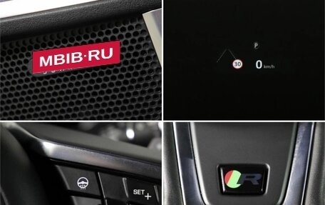 Jaguar E-Pace, 2017 год, 3 100 000 рублей, 19 фотография