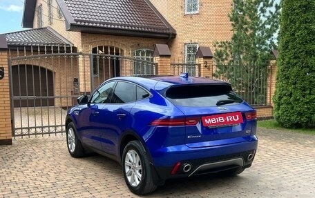 Jaguar E-Pace, 2019 год, 3 200 000 рублей, 10 фотография