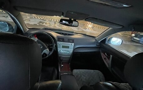 Toyota Camry, 2008 год, 800 000 рублей, 10 фотография