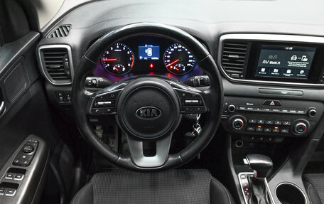 KIA Sportage IV рестайлинг, 2019 год, 2 500 000 рублей, 12 фотография