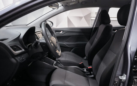 Hyundai Solaris II рестайлинг, 2021 год, 1 780 000 рублей, 10 фотография