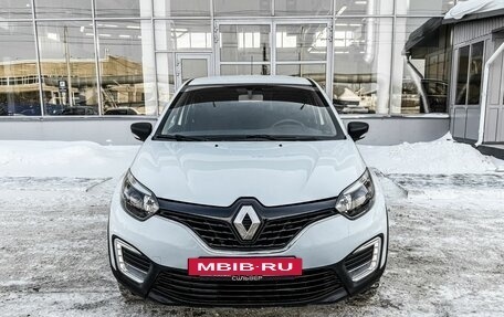 Renault Kaptur I рестайлинг, 2019 год, 1 350 000 рублей, 3 фотография