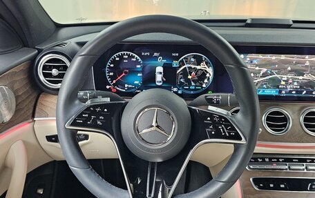 Mercedes-Benz E-Класс, 2023 год, 5 700 000 рублей, 9 фотография