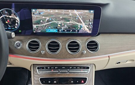 Mercedes-Benz E-Класс, 2023 год, 5 700 000 рублей, 15 фотография