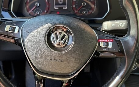 Volkswagen Jetta VII, 2019 год, 1 650 000 рублей, 2 фотография