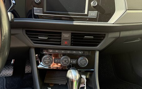 Volkswagen Jetta VII, 2019 год, 1 650 000 рублей, 5 фотография