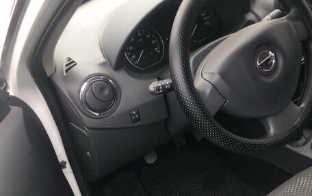 Nissan Almera, 2018 год, 950 000 рублей, 10 фотография