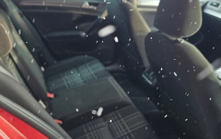 Volkswagen Golf VII, 2015 год, 900 000 рублей, 24 фотография