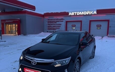 Toyota Camry, 2017 год, 2 250 000 рублей, 1 фотография