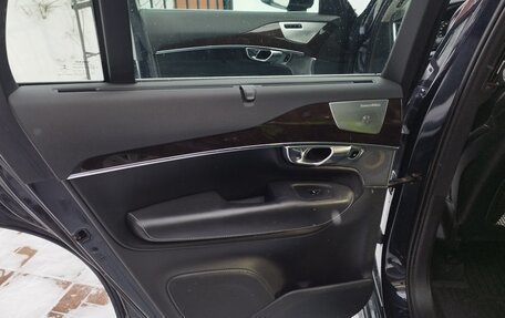 Volvo XC90 II рестайлинг, 2016 год, 2 500 000 рублей, 18 фотография