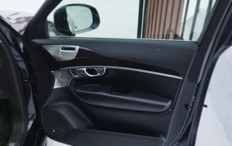 Volvo XC90 II рестайлинг, 2016 год, 2 500 000 рублей, 21 фотография