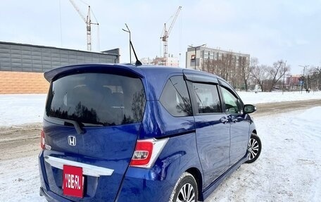 Honda Freed I, 2015 год, 1 300 000 рублей, 5 фотография
