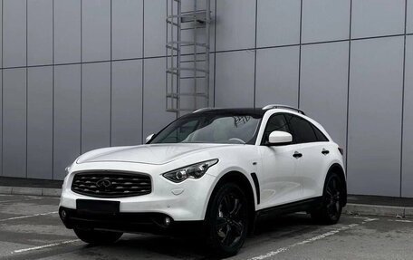 Infiniti FX II, 2011 год, 2 050 000 рублей, 2 фотография