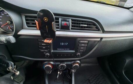 KIA Rio IV, 2019 год, 1 280 000 рублей, 10 фотография