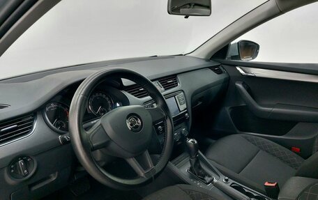 Skoda Octavia, 2019 год, 1 899 000 рублей, 9 фотография