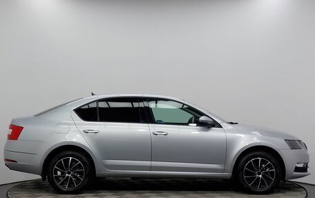 Skoda Octavia, 2019 год, 1 899 000 рублей, 4 фотография