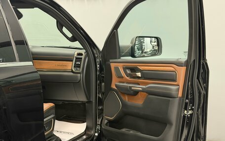 Rambler 1500, 2023 год, 9 200 000 рублей, 24 фотография