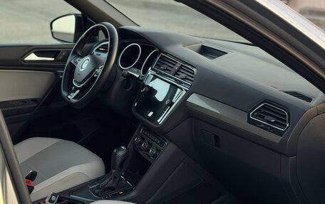 Volkswagen Tiguan II, 2021 год, 3 200 000 рублей, 12 фотография