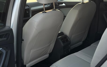 Volkswagen Tiguan II, 2021 год, 3 200 000 рублей, 10 фотография