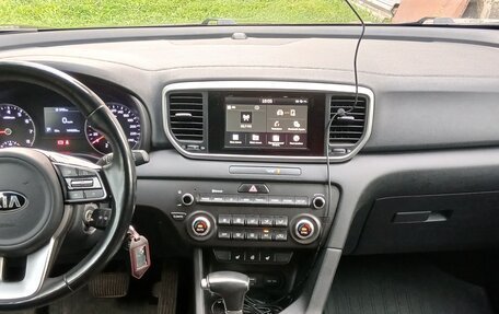 KIA Sportage IV рестайлинг, 2019 год, 2 150 000 рублей, 10 фотография