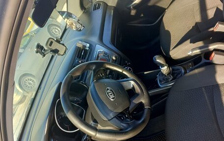 KIA Rio III рестайлинг, 2013 год, 650 000 рублей, 4 фотография