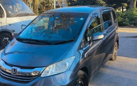 Honda Freed I, 2015 год, 1 300 000 рублей, 7 фотография