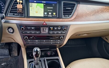 Hyundai Genesis II, 2015 год, 2 200 000 рублей, 12 фотография