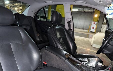 Mercedes-Benz E-Класс, 2003 год, 700 000 рублей, 4 фотография