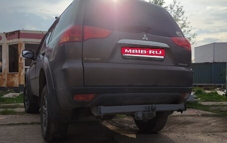 Mitsubishi Pajero Sport II рестайлинг, 2012 год, 1 600 000 рублей, 2 фотография