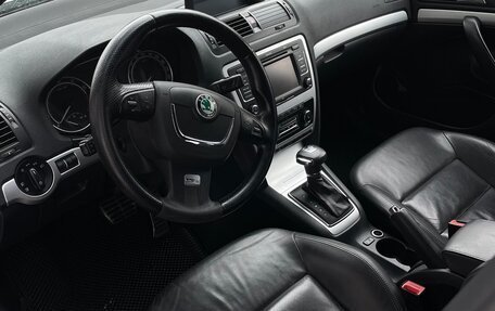 Skoda Octavia RS, 2010 год, 1 350 000 рублей, 20 фотография