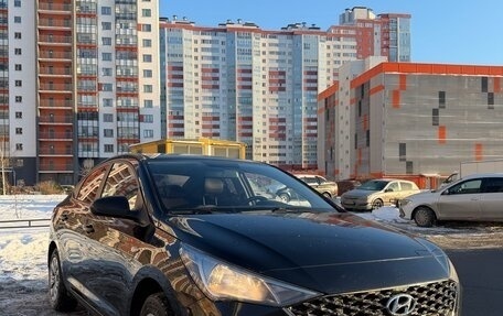 Hyundai Solaris II рестайлинг, 2020 год, 1 290 000 рублей, 2 фотография