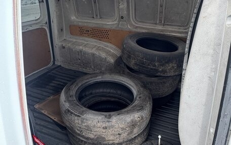 Volkswagen Caddy III рестайлинг, 2006 год, 330 000 рублей, 7 фотография