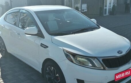 KIA Rio III рестайлинг, 2013 год, 720 000 рублей, 1 фотография