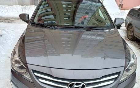 Hyundai Solaris II рестайлинг, 2014 год, 1 200 000 рублей, 1 фотография