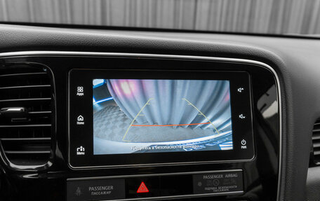 Mitsubishi Outlander III рестайлинг 3, 2019 год, 1 990 000 рублей, 19 фотография