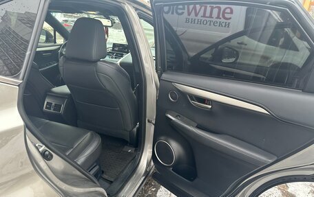 Lexus NX I, 2017 год, 3 120 000 рублей, 8 фотография