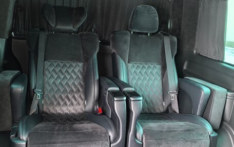 Volkswagen Multivan T6 рестайлинг, 2016 год, 7 500 000 рублей, 9 фотография