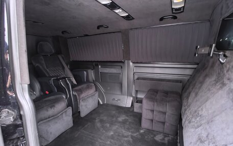 Volkswagen Multivan T6 рестайлинг, 2016 год, 7 500 000 рублей, 12 фотография