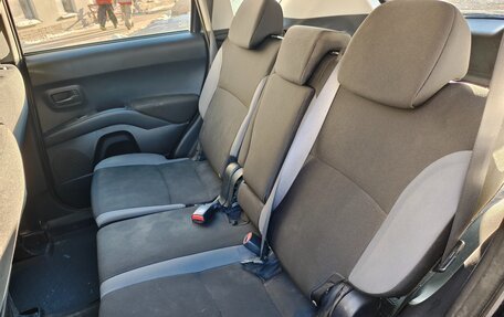 Mitsubishi Outlander III рестайлинг 3, 2008 год, 915 000 рублей, 13 фотография