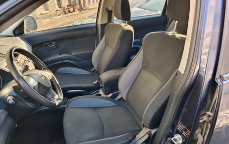 Mitsubishi Outlander III рестайлинг 3, 2008 год, 915 000 рублей, 11 фотография