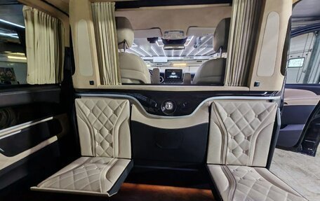 Mercedes-Benz V-Класс, 2018 год, 20 фотография